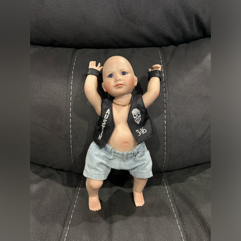 WWE Baby Stone Cold Porcelain Doll!! Danbury! Official!! One of a kind! Rare!!